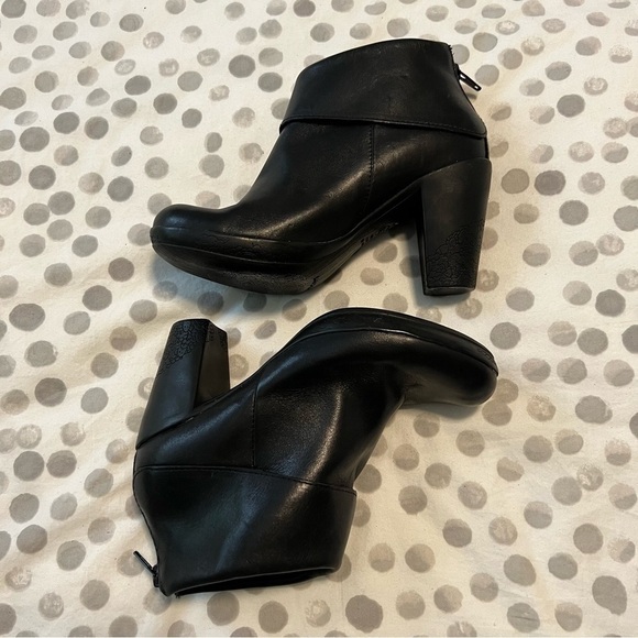 Wonders of Spain Black Comfort Round Toe Bootie Boots Size 36 - Picture 7 of 14